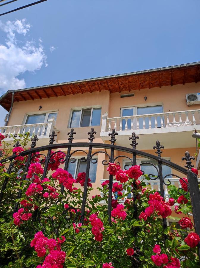 Family Hotel Velevi Velingrado Exterior foto