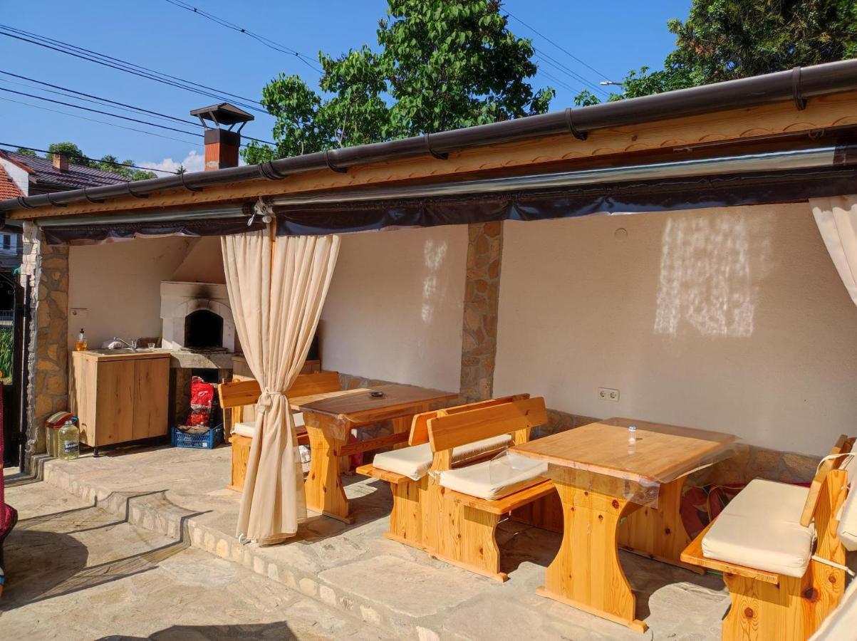 Family Hotel Velevi Velingrado Exterior foto